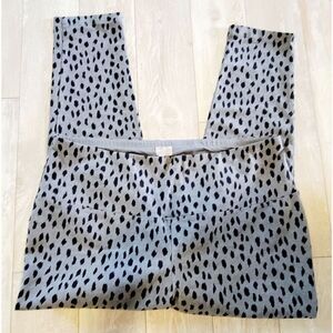 Chico's Zenergy 3 Animal Print Gray Black Leggings Pants Pull On XL 16/18‎